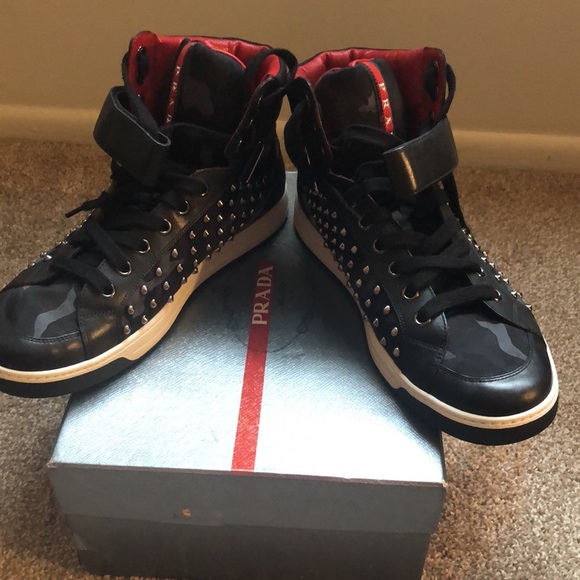 Prada Sneakers - Picture 5 of 8